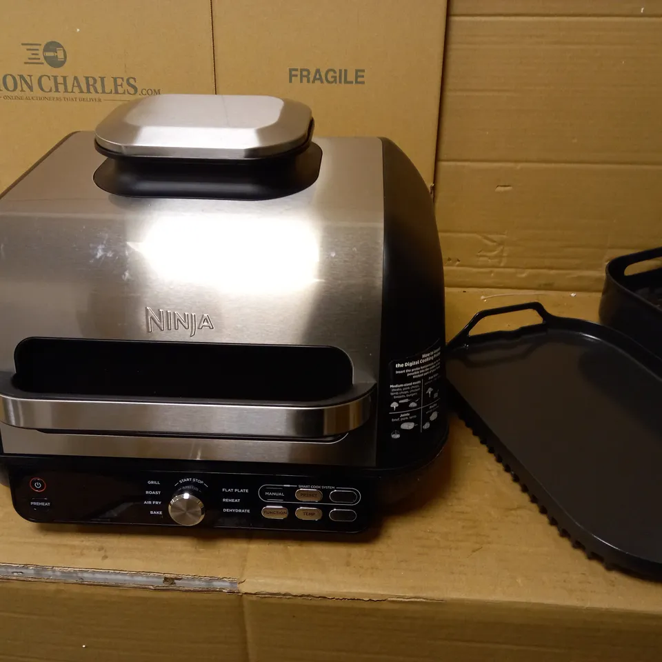 NINJA HEALTH GRILL & AIR FRYER (AG651UK)