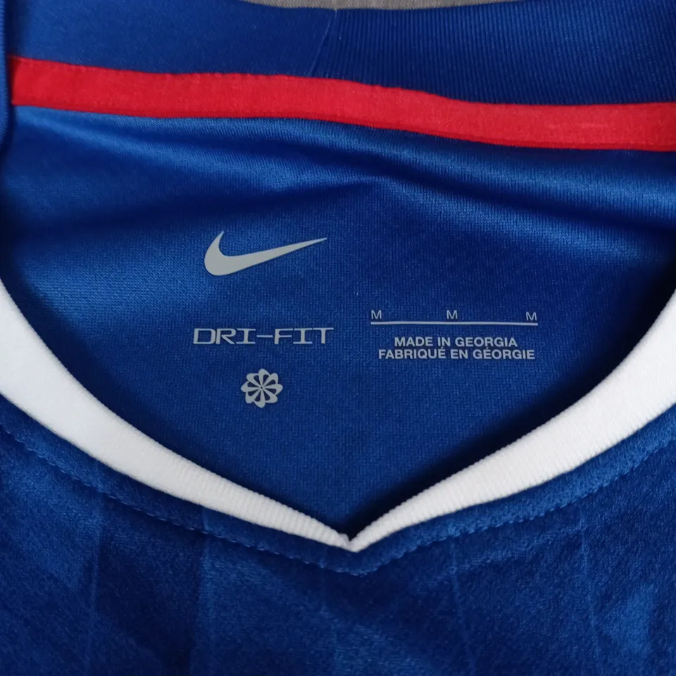 CHELSEA FC NIKE DRI-FIT FOOTBALL SHIRT – MENS, BLUE, SIZE M