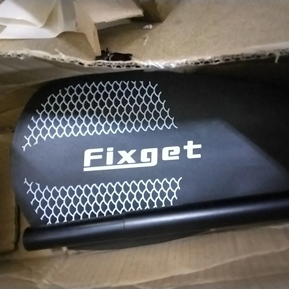 BOXED FIXGET PADDLES 