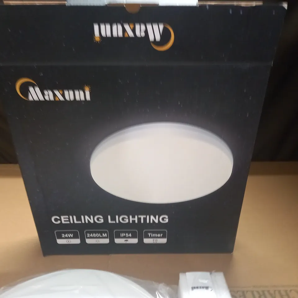 BOXED MAXUNI CEILING LIGHTING 