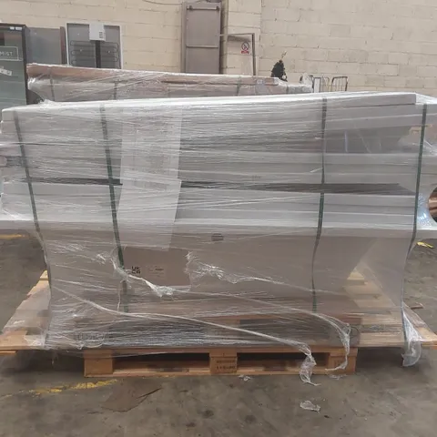 PALLET CONTAINING A VERY LARGE QUANTITY OF ASSORTED BATH TUBS INCLUDING: HEREFORD SQUARE SINGLE ENDED BATH 1700 X 700, YORK ROUND DOUBLE ENDED BATH 1800 X 800 ECT