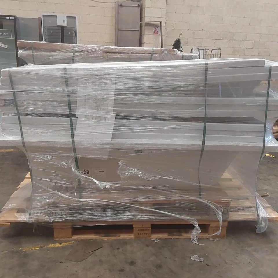 PALLET CONTAINING A VERY LARGE QUANTITY OF ASSORTED BATH TUBS INCLUDING: HEREFORD SQUARE SINGLE ENDED BATH 1700 X 700, YORK ROUND DOUBLE ENDED BATH 1800 X 800 ECT