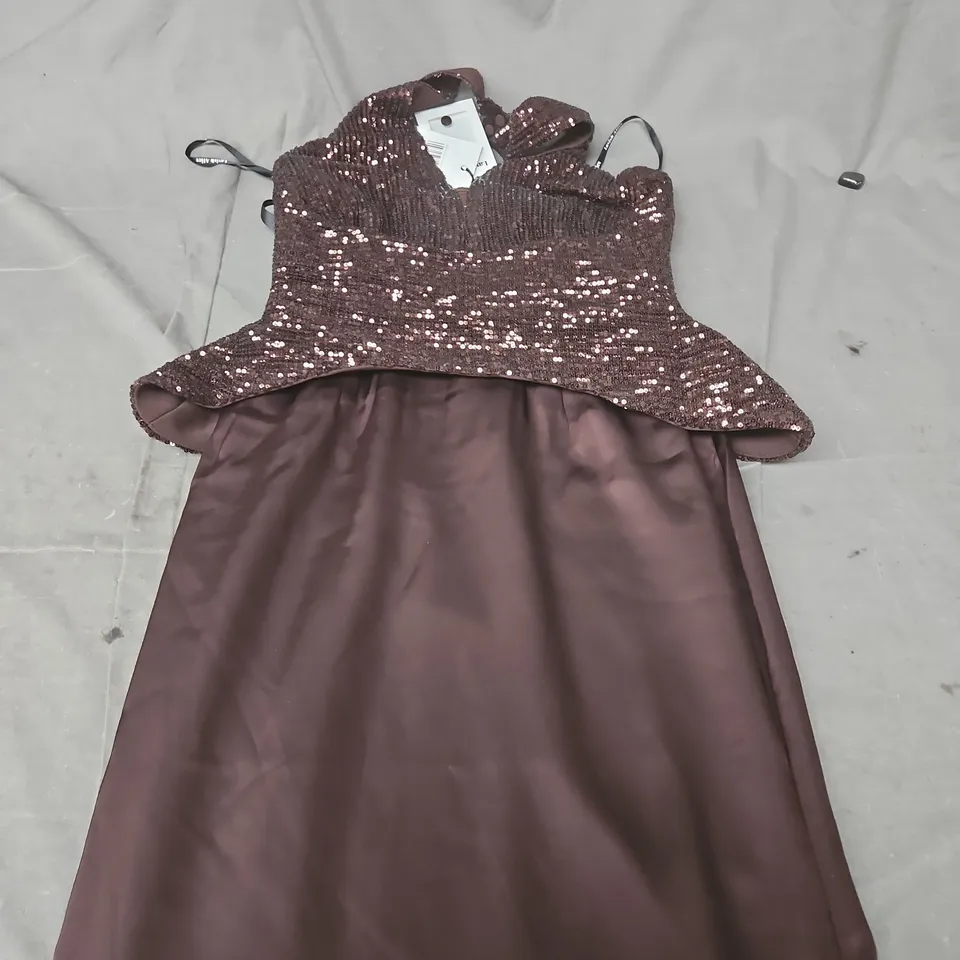 LAVISH ALICE SEQUIN-EMBELLISHED EVENING DRESS, BURGUNDY, UK 8 (EU 36)