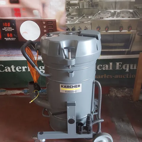EX-DEMO KÄRCHER IVR 40/24-2 S/N 20260 INDUSTRIAL VACUUM CLEANER