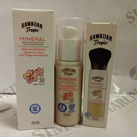 2 HAWAIIAN TROPIC ITEMS INCLUDING MINERAL SUN LOTION AND SUN PROTECTION POWDER