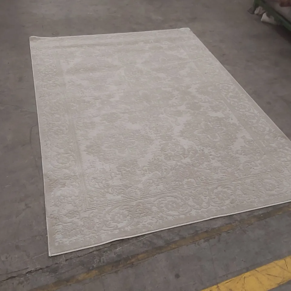 QUALITY DESIGNER AREA RUG - APPROXIMATELY 219 x 158cm