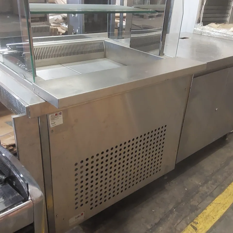 COMMERCIAL FOOD PREP TABLE WITH TEMPERATURE CONTROLLED STORAGE AND CABINET