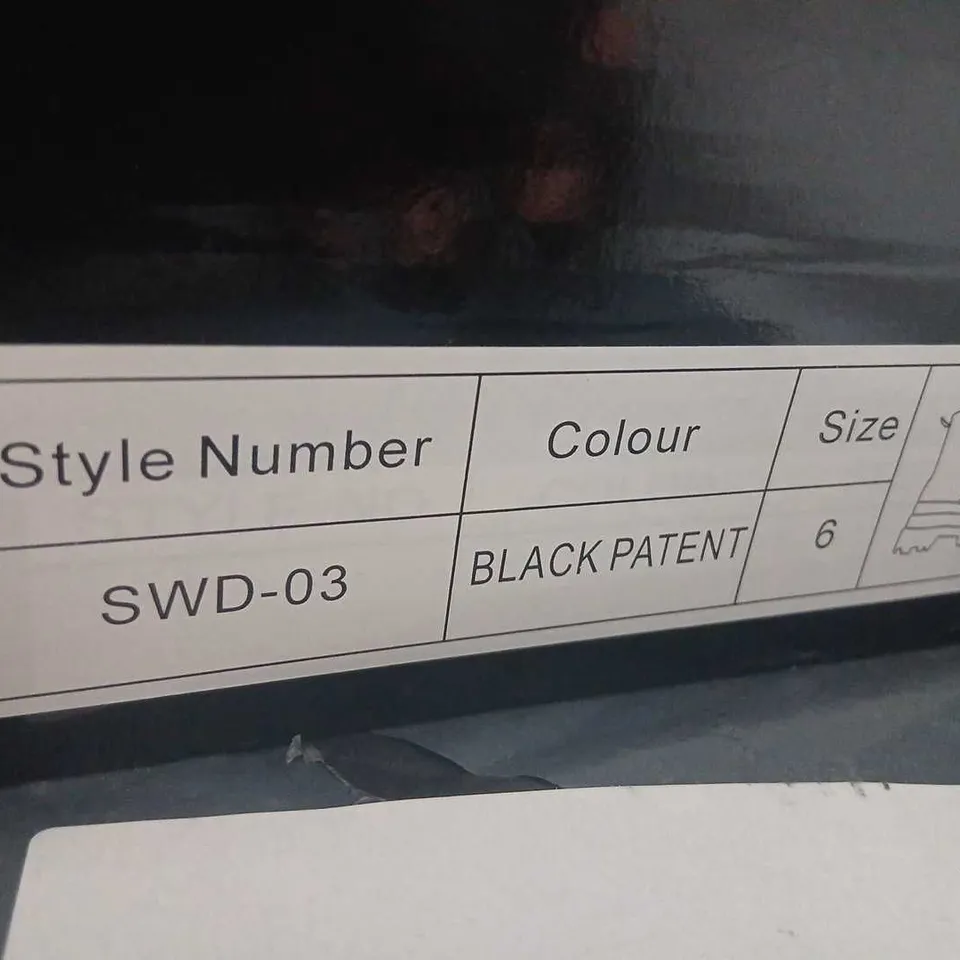 KOI UK 6 BLACK PATENT COMBAT BOOTS – STYLE SWVD-03