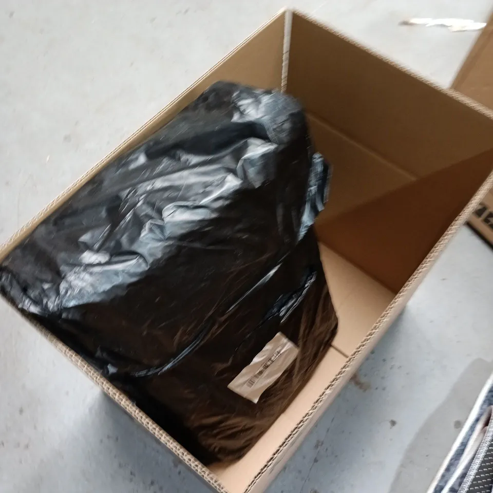LOT OF 2 PAIRS OF HEAVY DUTY KERB RAMPS