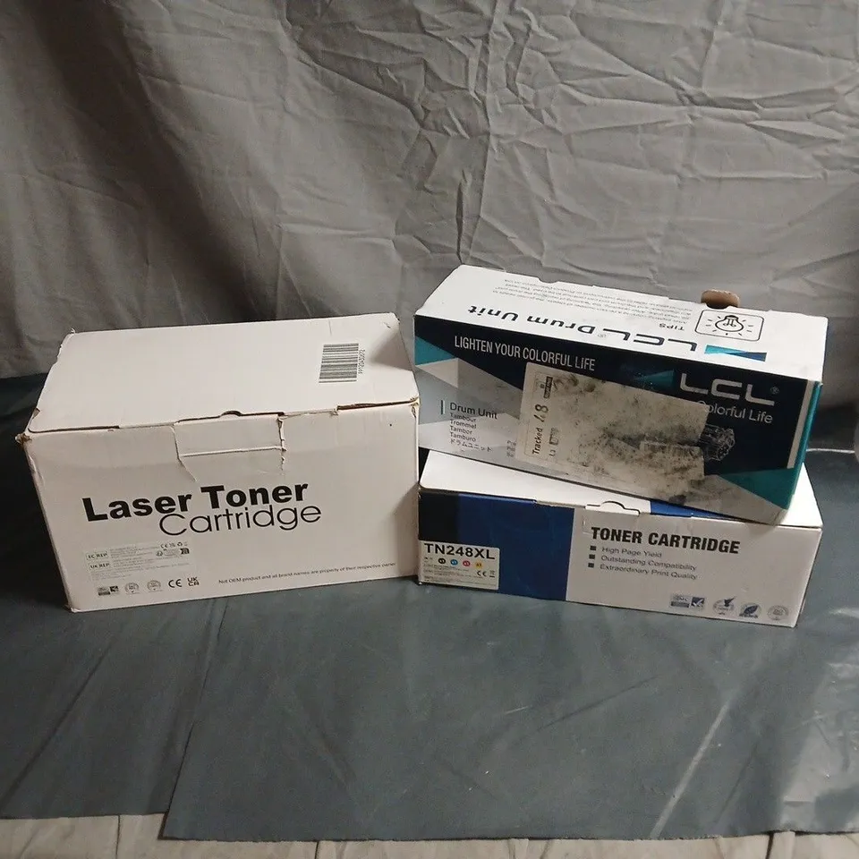 BOX OF APPROXIMATELY 8 ASSORTED PRINTER RELATED ITEMS TO INCLUDE LASER TONER CARTRIDGES, LCL DRUM UNITE ETC