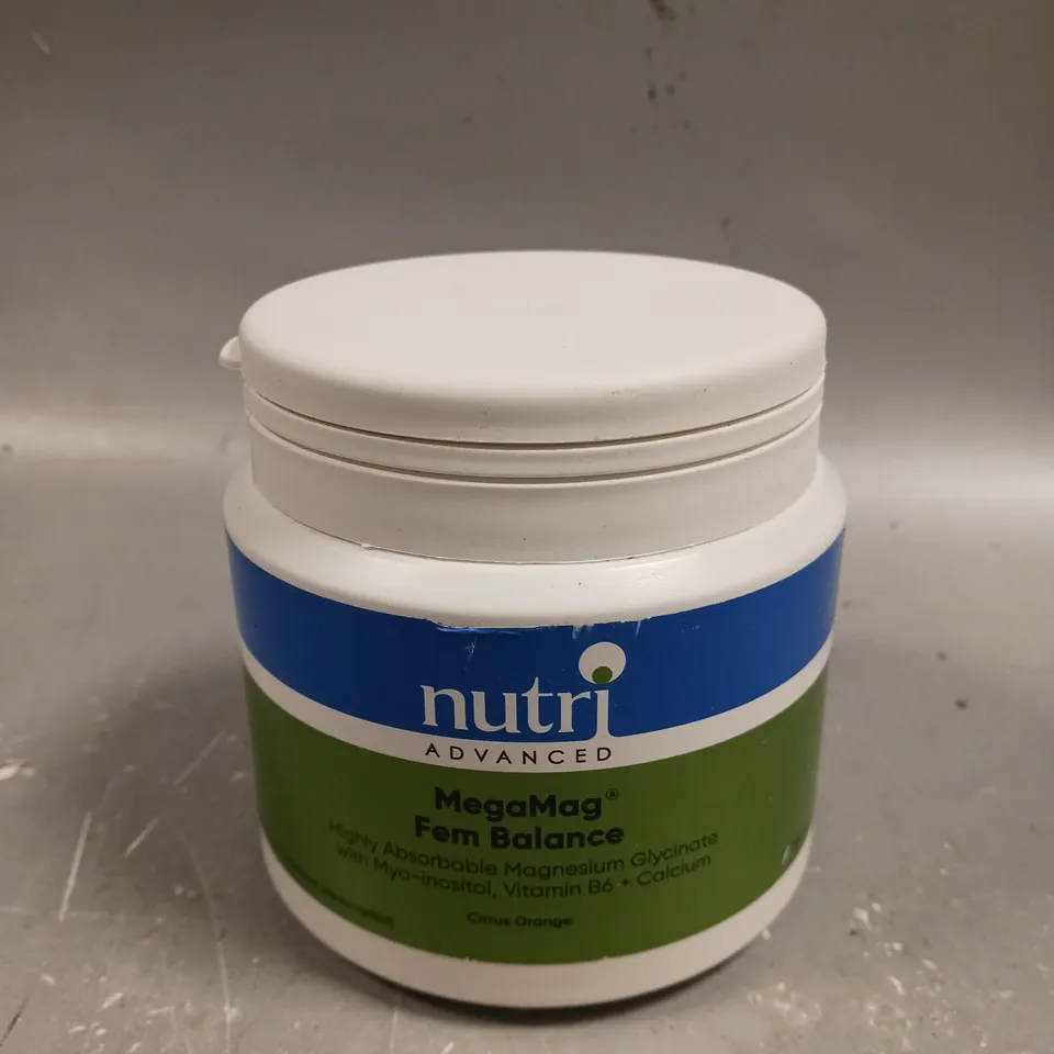 SEALED NUTRI ADVANCED MEGAMAG FEM BALANCE FOOD SUPPLEMENT - CITRUS ORANGE - 306G 