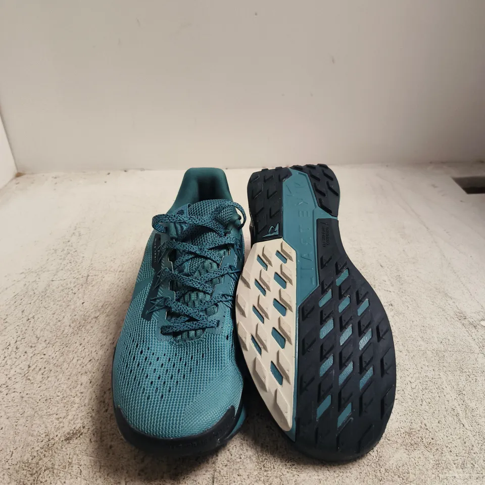 NIKE TRAIL ATC RUNNING SHOES – TEAL/BLUE, UK 10 (MEN'S)