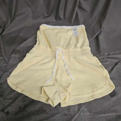 GILLY HICKS ROMPER IN YELLOW SIZE S