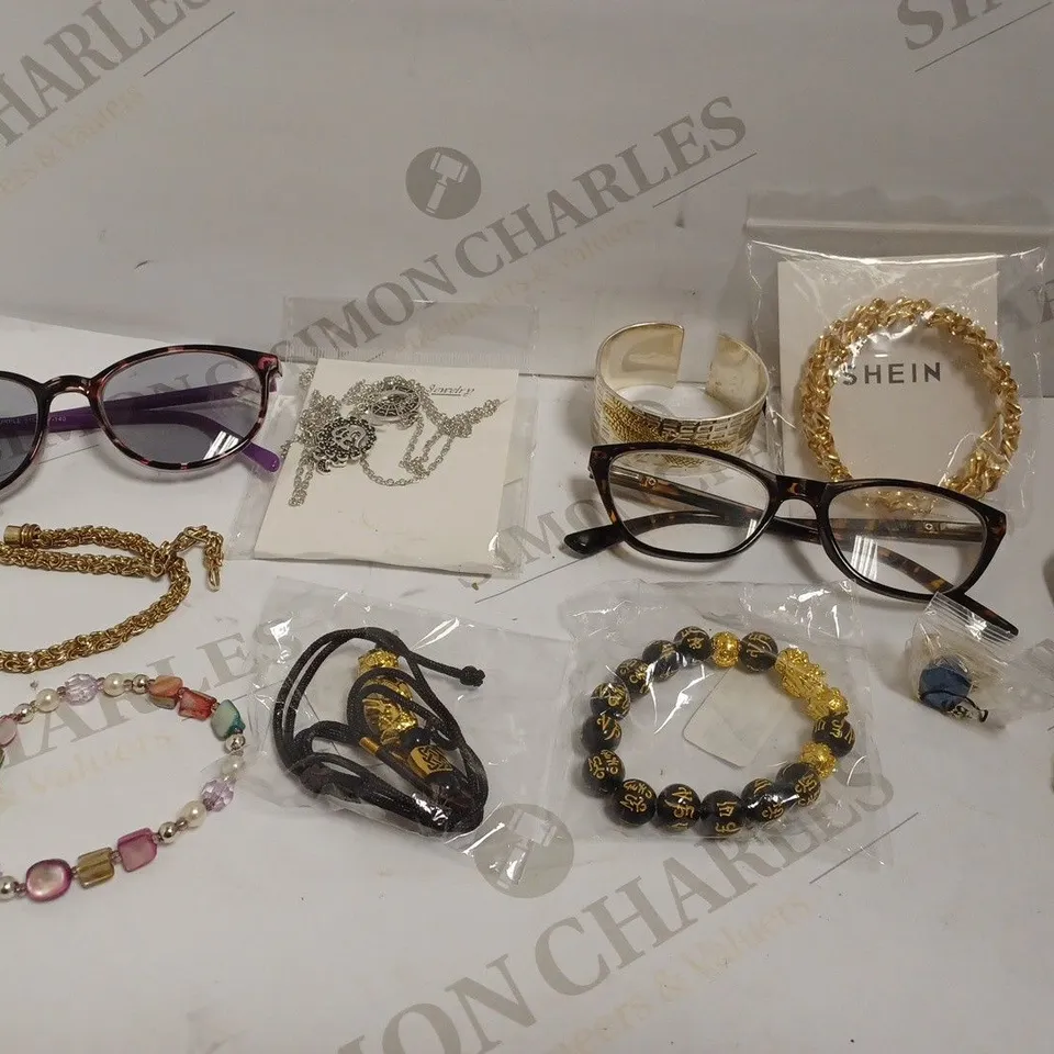 BOX OF APPROX 20 COSTUME JEWELLERY ITEMS INCLUDING GLASSES, WATCH AND BRACELETS