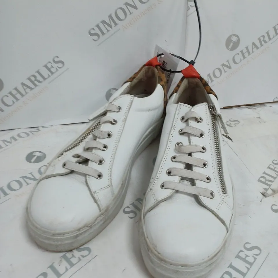 RUTH LANGFORD ZIP TRAINER SIZE 5