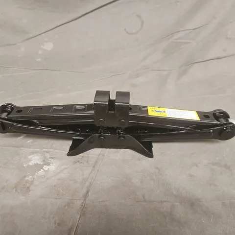 2.5T CAR JACK IN BLACK
