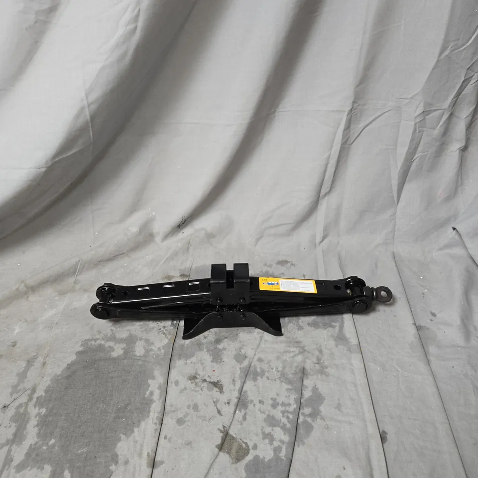 2.5T CAR FLOOR JACK – BLACK, VEHICLE JACK