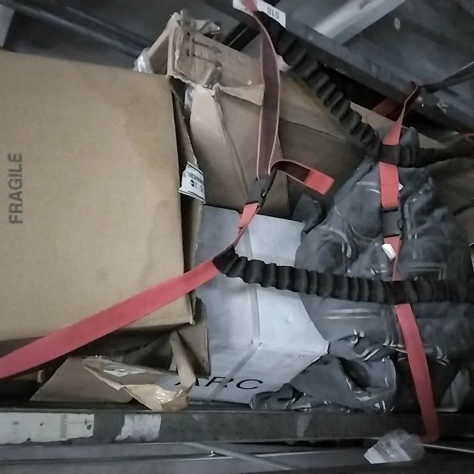 CAGE OF ASSORTED BOXED FURNITURE PARTS INCLUDING WHITE WOOD PARTS, ARC BATHROOM FURNITURE AND LARGE BLANKET 