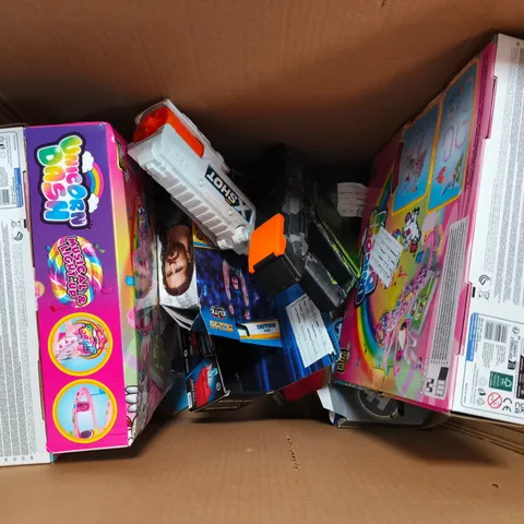 APPROXIMATELY 8 ASSORTED TOYS & GAMES PRODUCTS TO INCLUDE seth rollins figure, unicorn dash toy, joie toy pram, ETC - COLLECTION ONLY