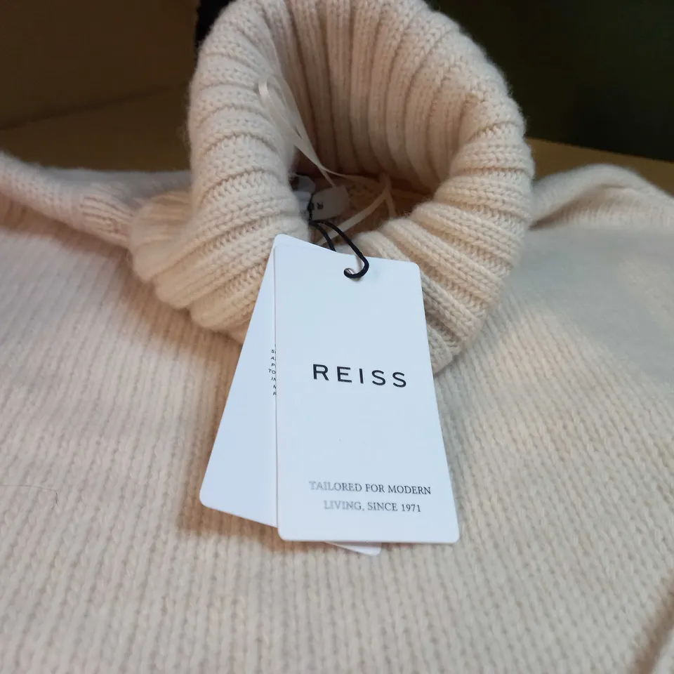 REISS VANILLA CHUNKY ROLL NECK - MEDIUM