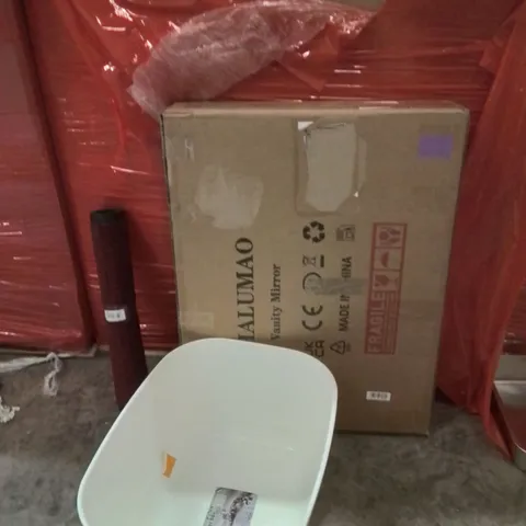 PALLET OF ASSORTED HOUSEHOLD GOODS AND PRODUCTS TO INCLUDE;AREA RUG,CAT LITTER TRAY,VANITY MIRROR 