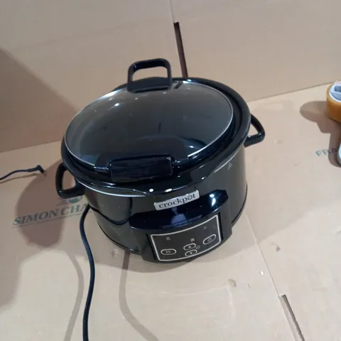 CROCK POT SLOW COOKER