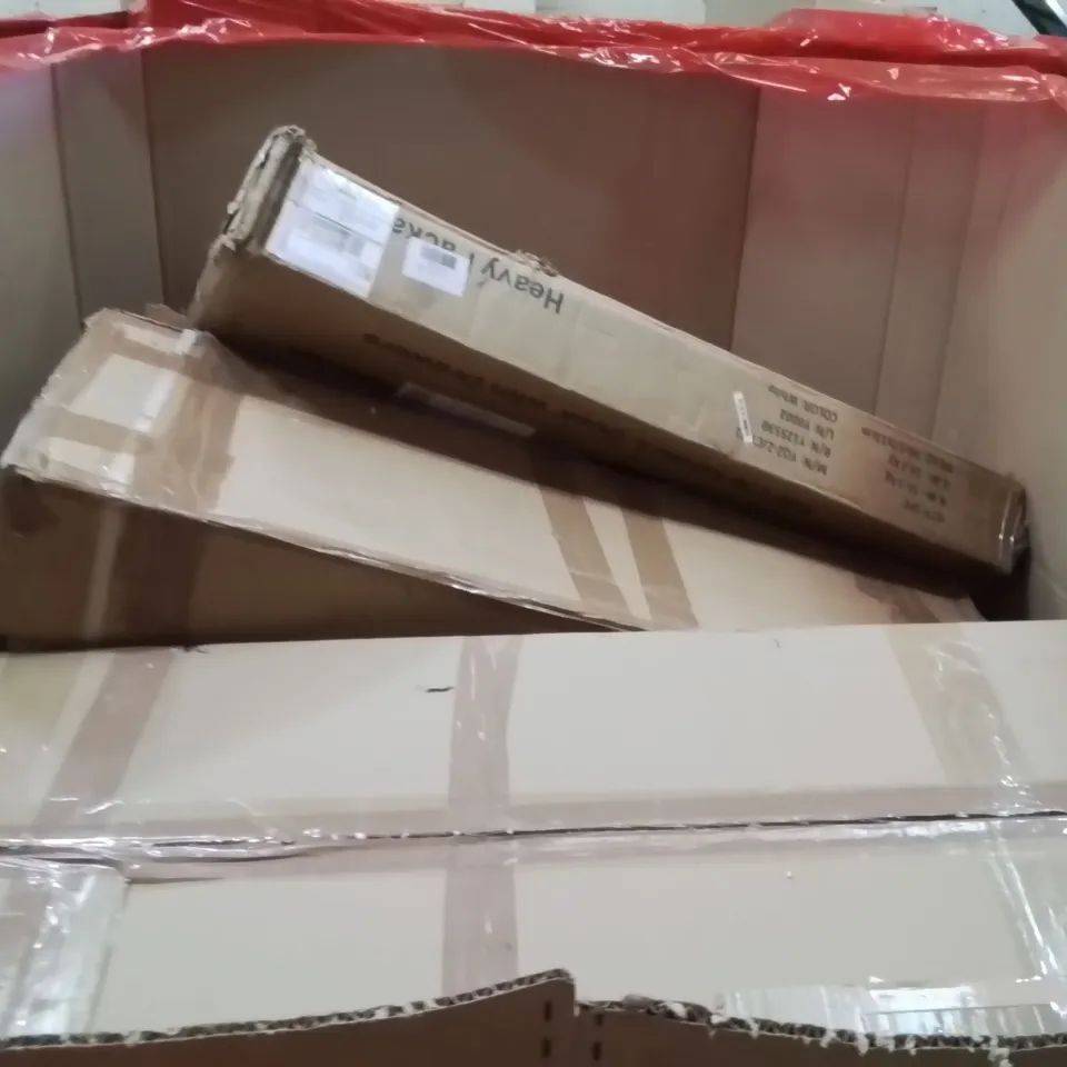 PALLET OF ASSORTED HOUSEHOLD GOODS AND PRODUCTS TO INCLUDE;BUG SWATTER,PICTURE FRAME,COMPUTER DESK