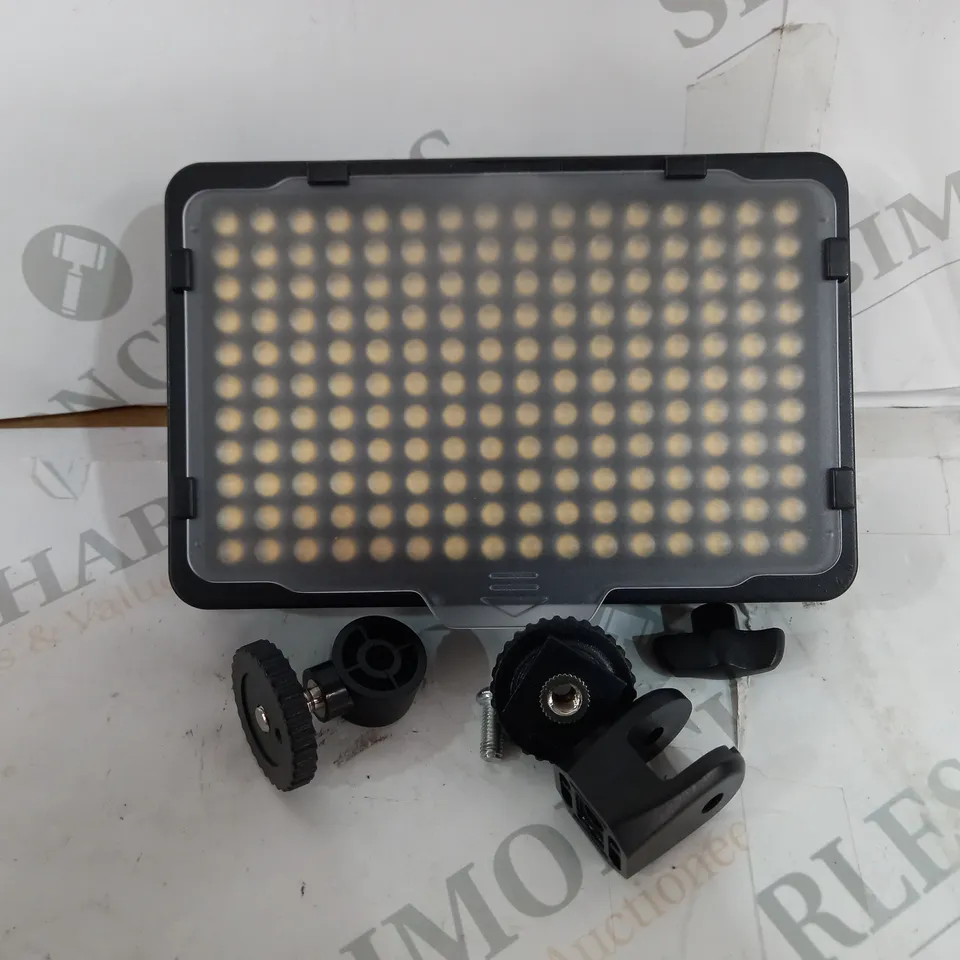 BOXED NEEWER PT-176S LED PHOTO/VIDEO FILL LIGHT