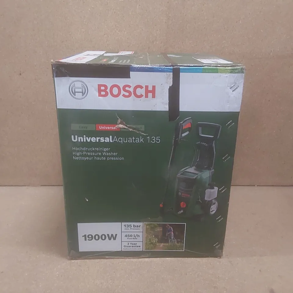 BOXED BOSCH UNIVERSAL AQUATAK 135 1900W PRESSURE WASHER