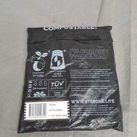 STEP ONE SEALED TRUNK SIZE XS