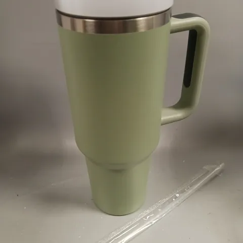 BOXED TALL DRINKING FLASK WITH STRAW
