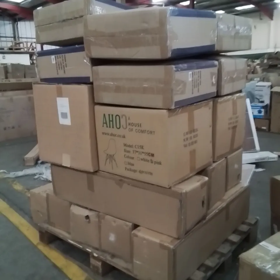 PALLET OF ASSORTED HOUSEHOLD GOODS AND PRODUCTS TO INCLUDE;PINE TREES,STRING LIGHTS,SILENT NIGHT DUVET,DINING CHAIRS 