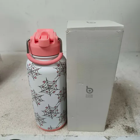HYDRO X WATER BOTTLE - WHITE WITH PINK LID AND WEB PATTERN