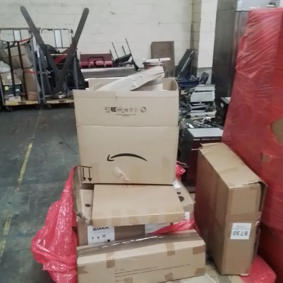 PALLET CONTAINING VARIOUS ASSORTED BOXED HOUSEHOLD ITEMS TO INCLUDE:SUN LOUNGER CUSHIONS OFFICE CHAIR AND LOTS MORE UNMARKED BOXED ITEMS 