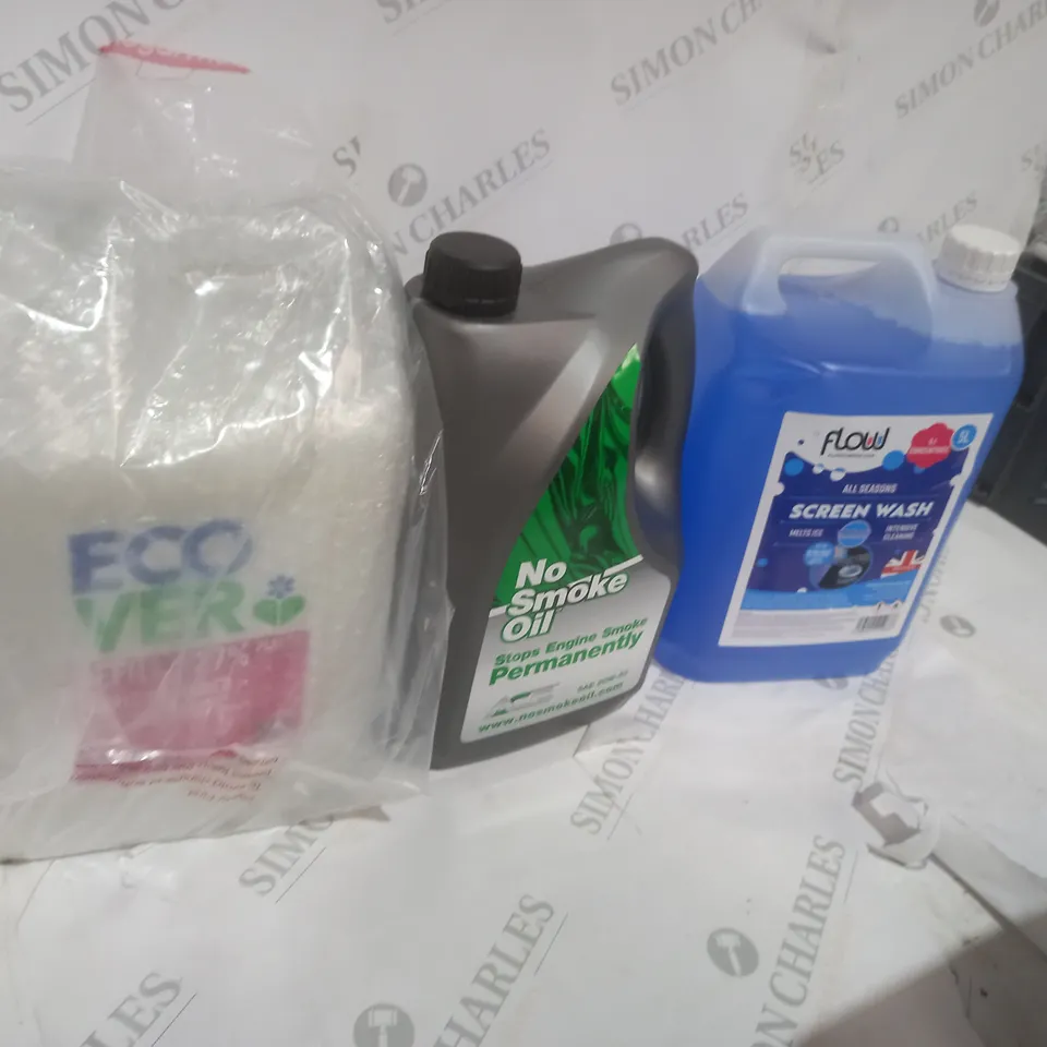 3 ASSORTED LIQUIDS TO INCLUDE A NO SMOKE OIL AND A SCREEN WASH - COLLECTION ONLY 