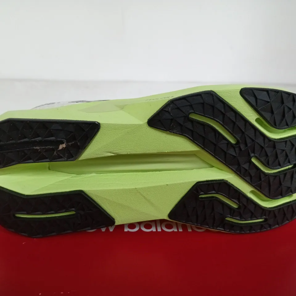 NEW BALANCE PROPEL RUNNING SHOES SIZE 5.5