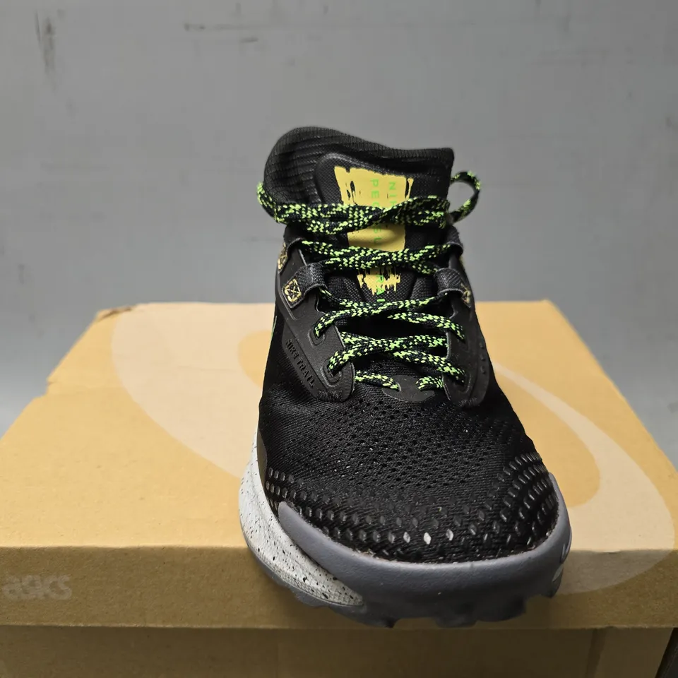 NIKE TRAIL TRAINNER IN BLACK - UK 7 