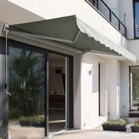 BOXED LIVING AND HOME GREY RETRACTABLE PATIO MANUAL SUNSHADE 2 x 1.5m (1 BOX)