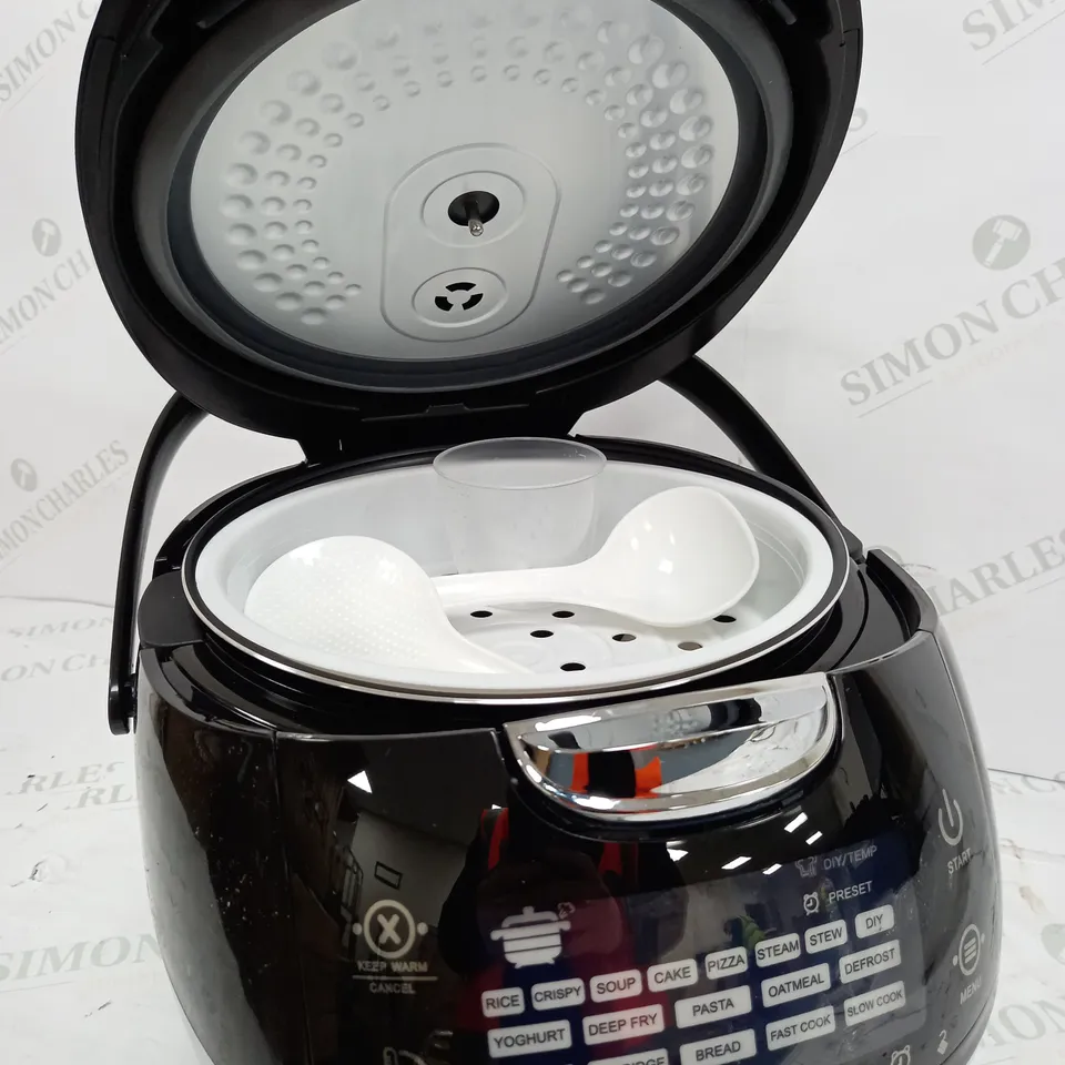 BOXED COOKS ESSENTIAL MULTI-PURPOSE COOKER 