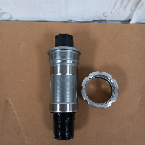 SHIMANO BOTTOM BRACKET