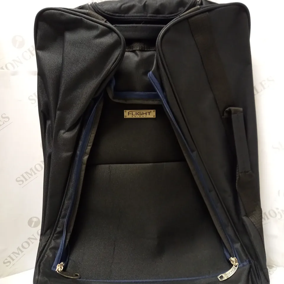 FLIGHT KNIGHT LUGGAGE BAG	