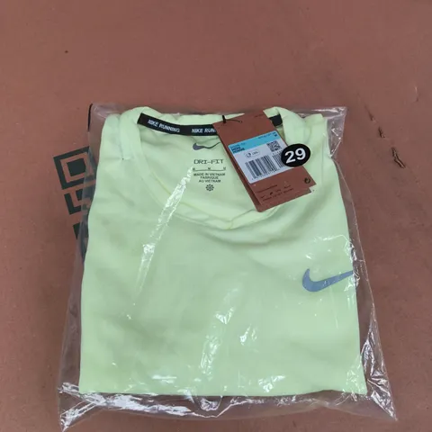 BAGGED NIKE RUNNING TEE - SIZE M