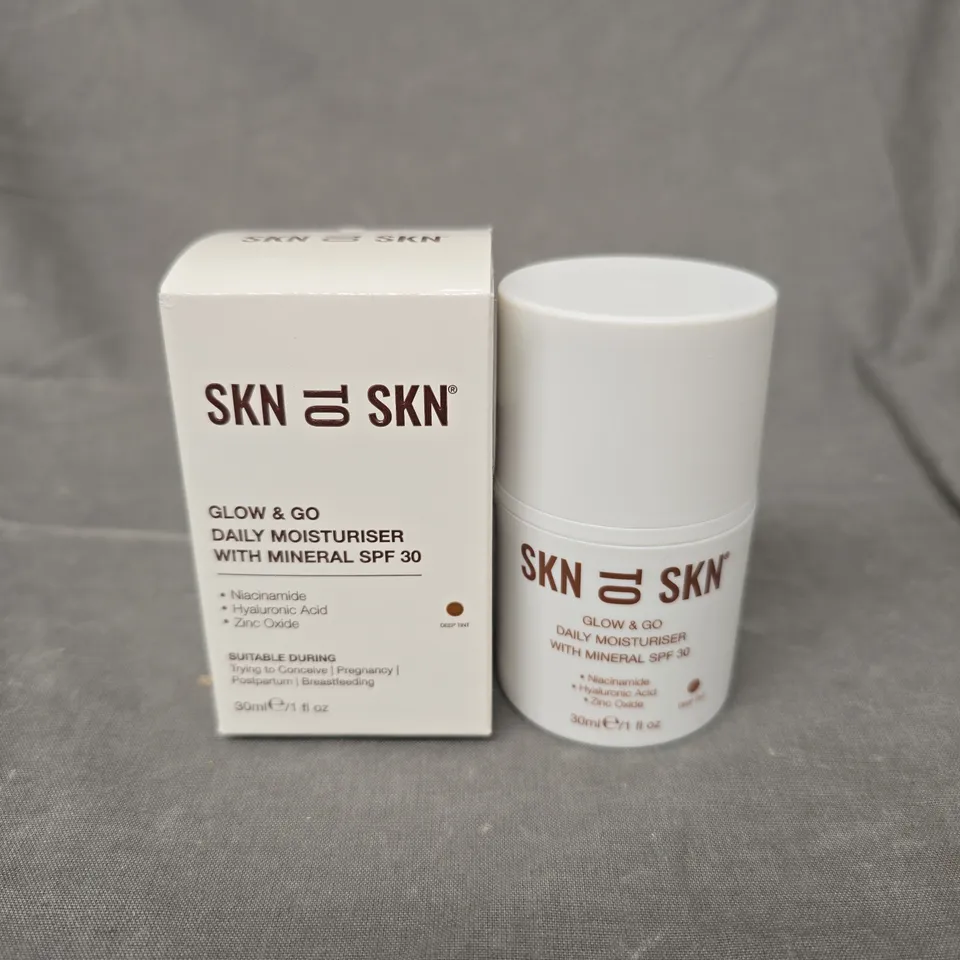 BOXED SKN TO SKN GLOW AND GO DAILY MOISTURISER- 30ML