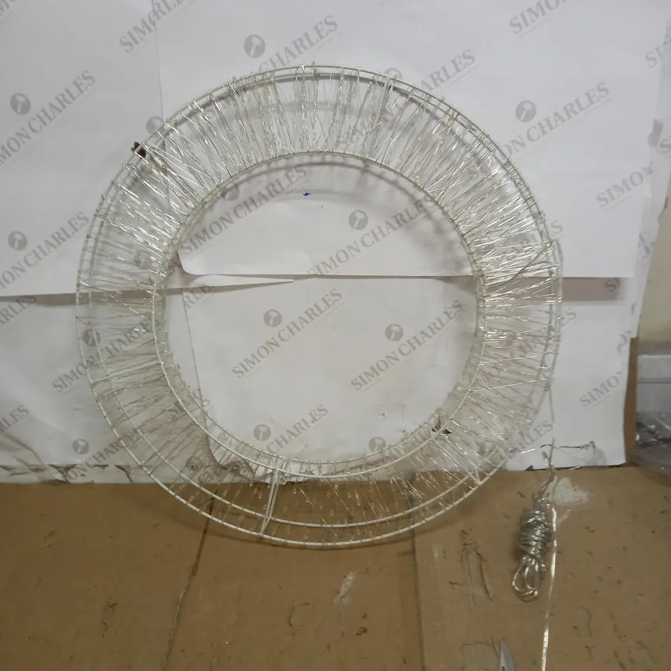METALEN LIGHT FRAME