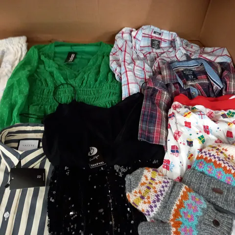 LARGE QUANTITY OF ASSORTED CLOTHING ITEMS TO INCLUDE BOOHOO, YAITTE AND BOSTON CREW