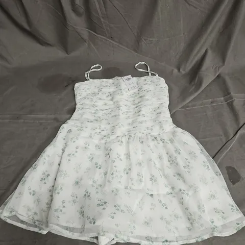 HOLLISTER ROMPER DRESS IN GREEN FLORAL SIZE S P