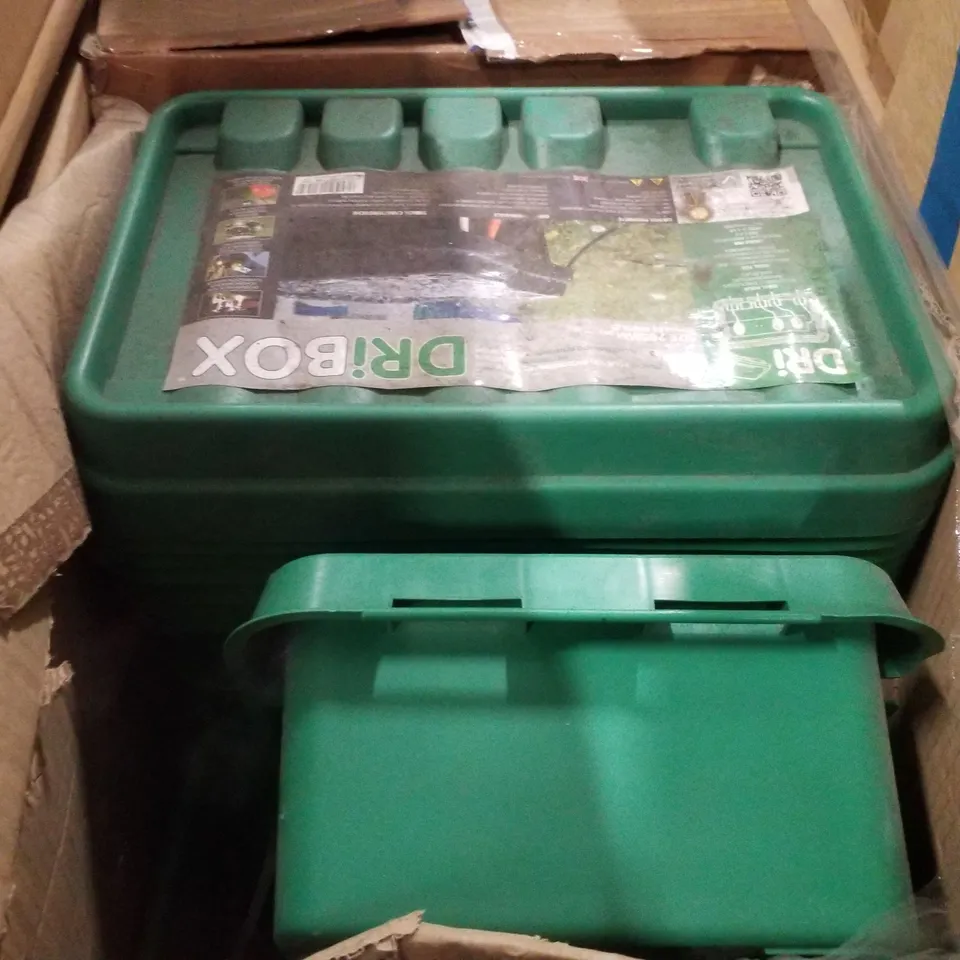 PALLET CONTAINING ASSORTED PRODUCTS INCLUDING MICRO WIRELESS BLUETOOTH SPEAKERS & WEATHERPROOF CONNECTION BOXES