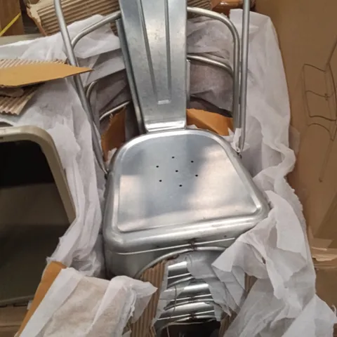 SET OF 4 STEEL CHAIRS 