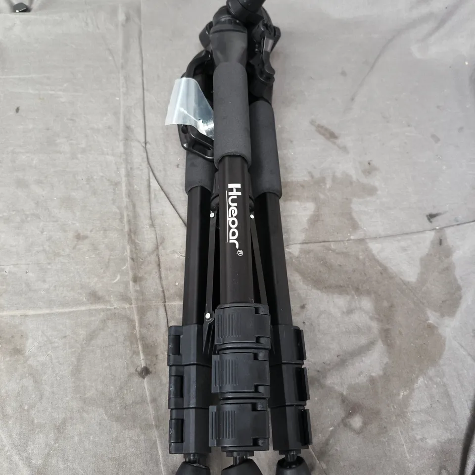 HUEPAR CAMERA TRIPOD STAND 