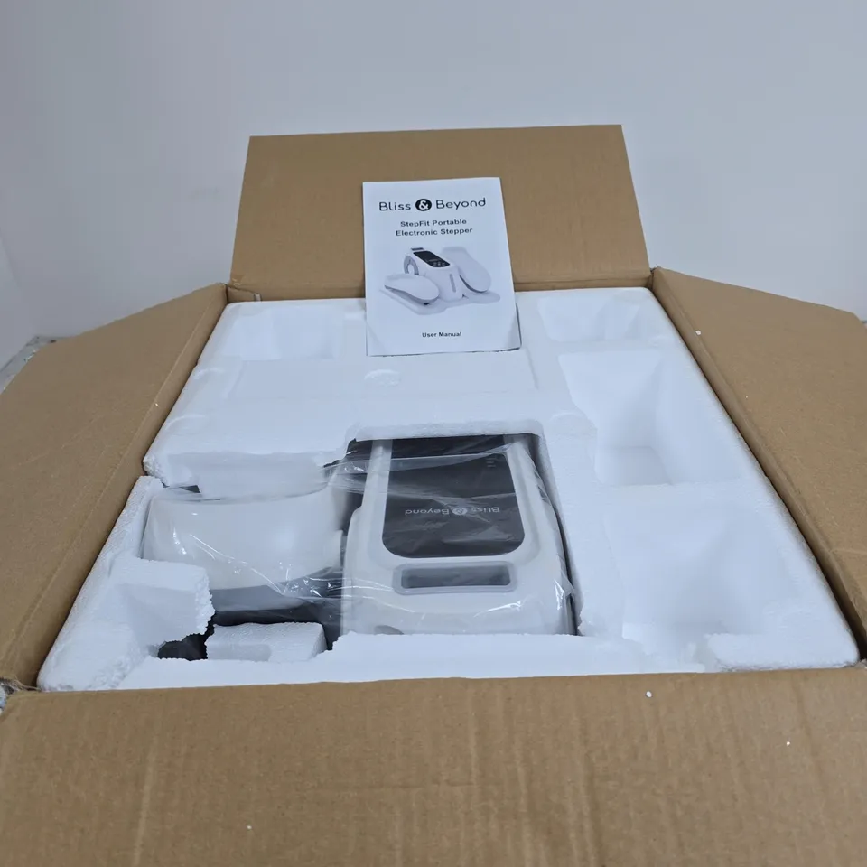 BLISS AND BEYOND STEPFIT PORTABLE ELECTRONIC STEPPER BOXED